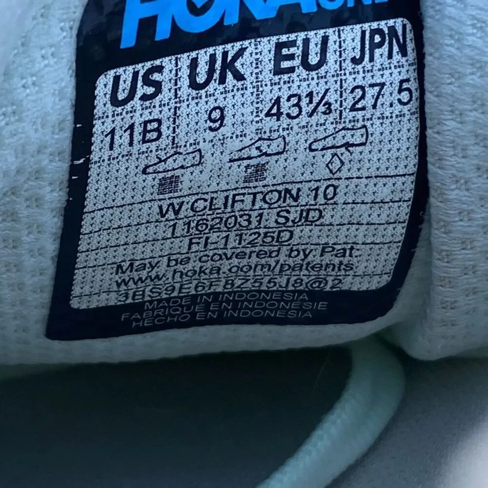 HOKA ONE ONE CLIFTON 10 - Women’s Running Shoes - SIZE 11B